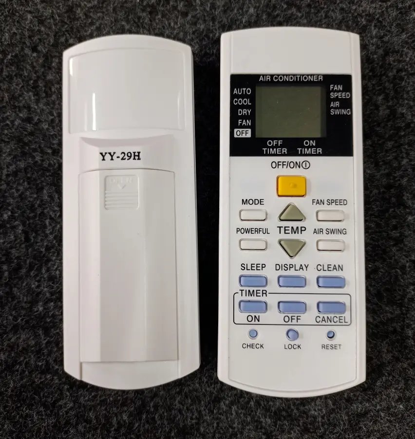 Remote 29H Y