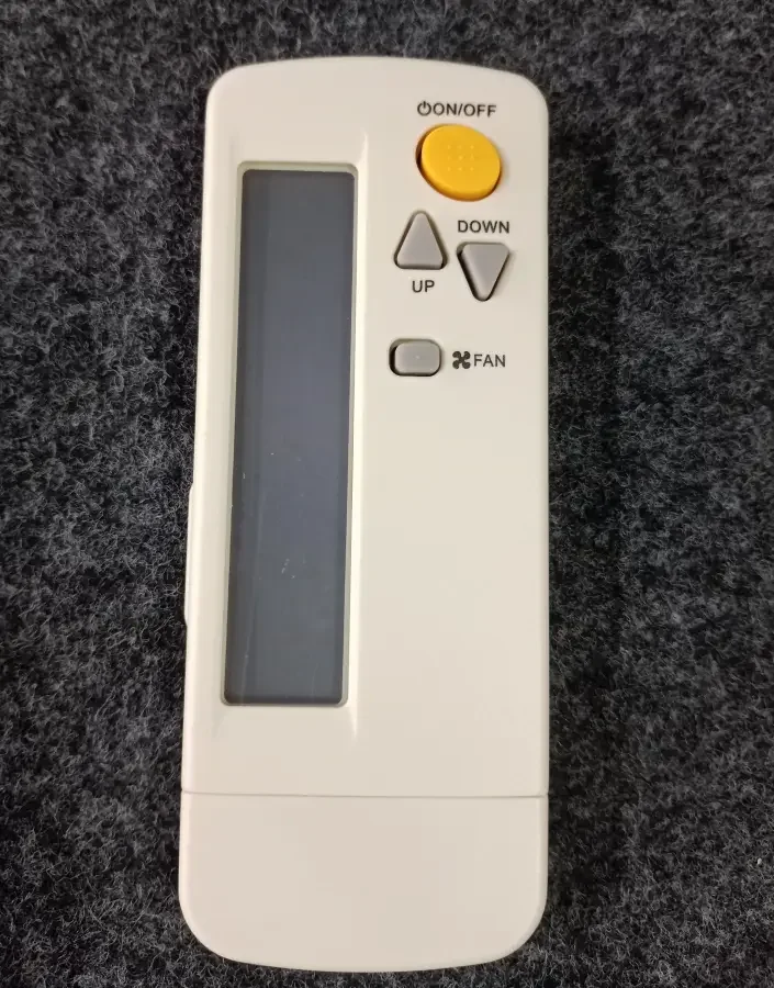 Remote 92B Y