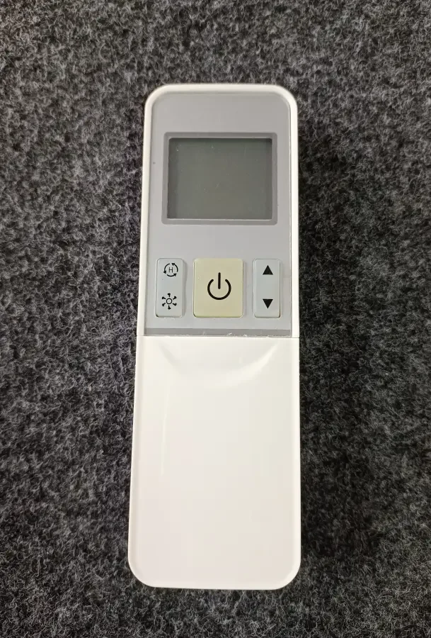 Remote 118 Y