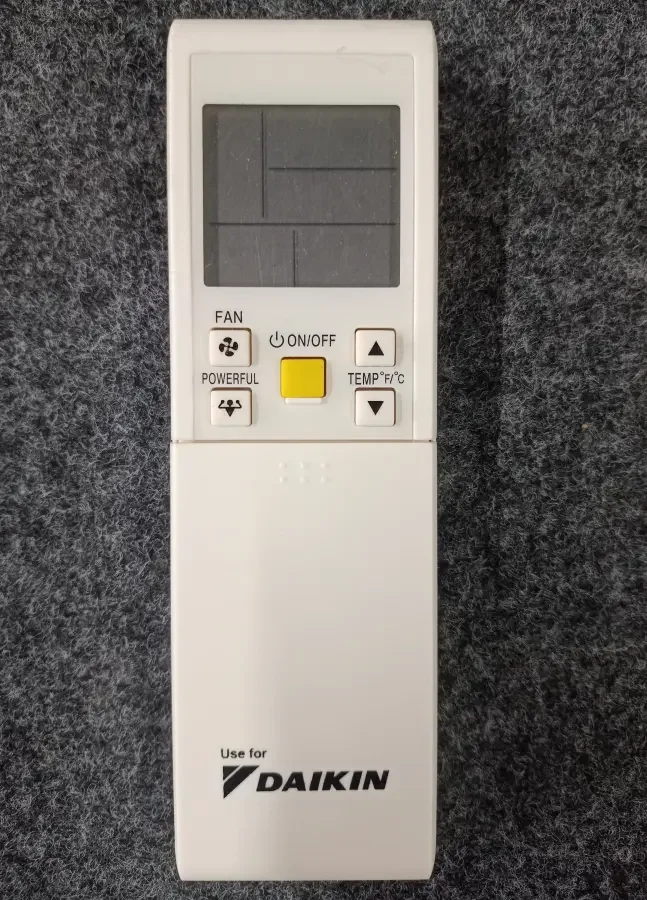 Remote 153 Y