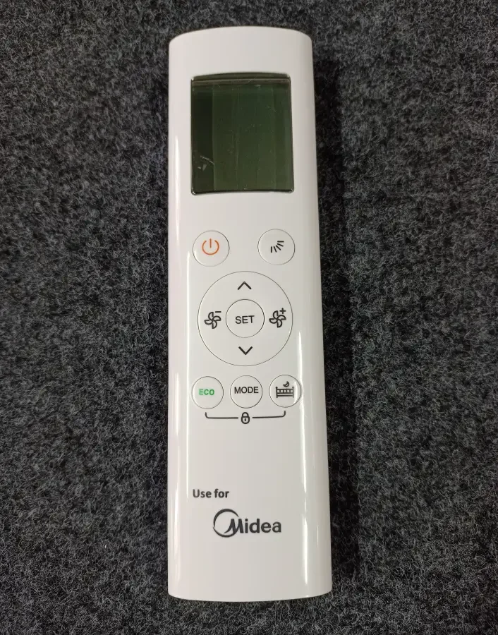 Remote 213 Y