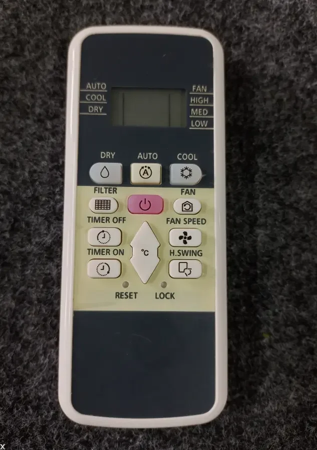 Remote 220A Y