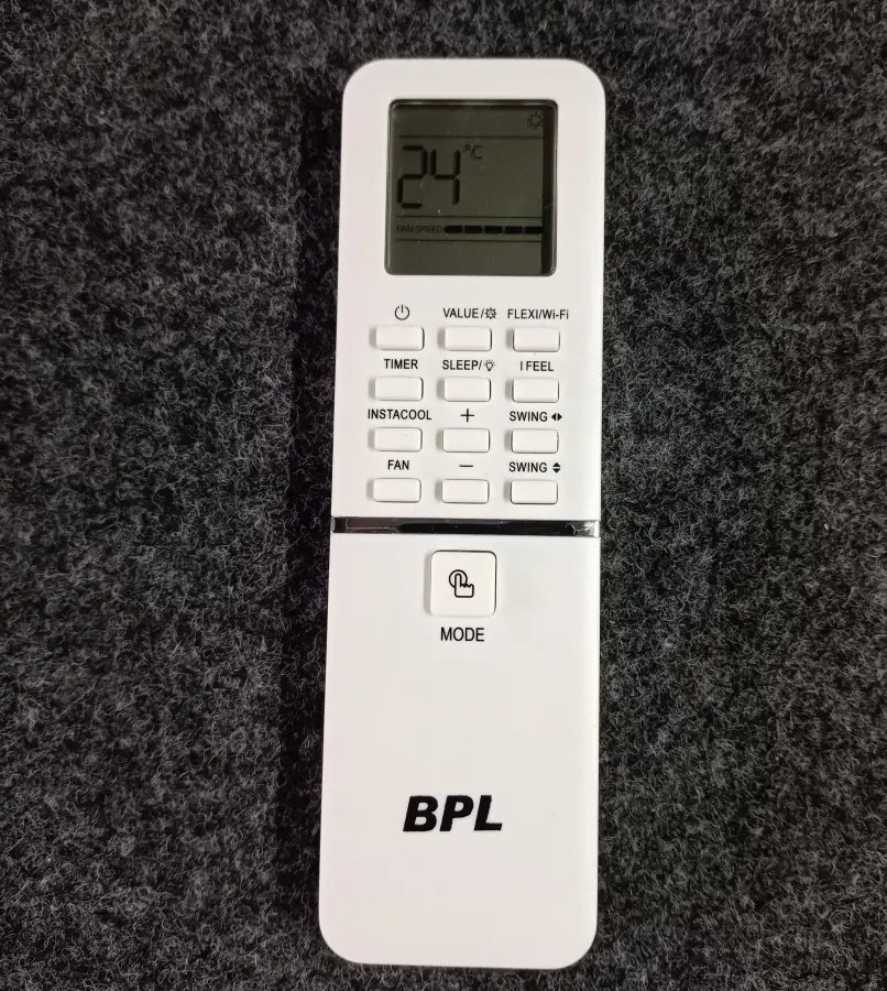 Remote 261 Y