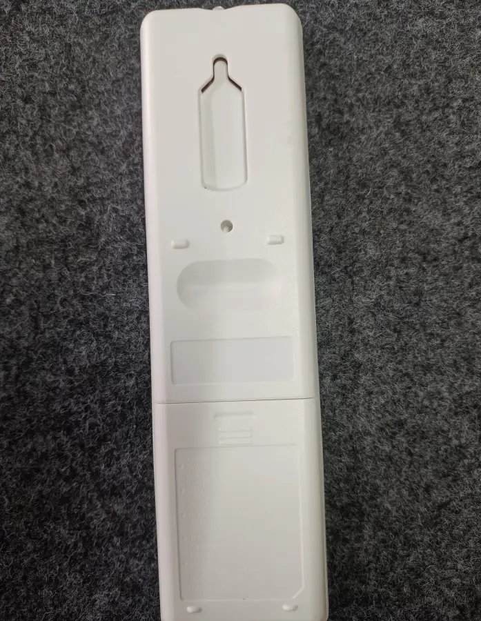 Remote 272 Y