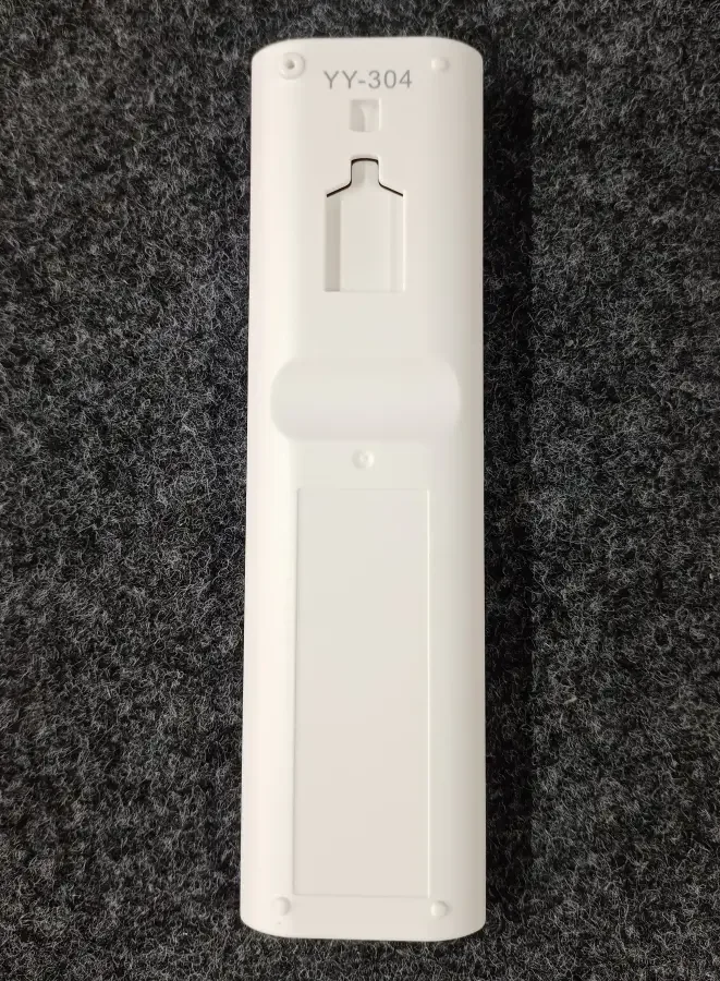 Remote 304 Y