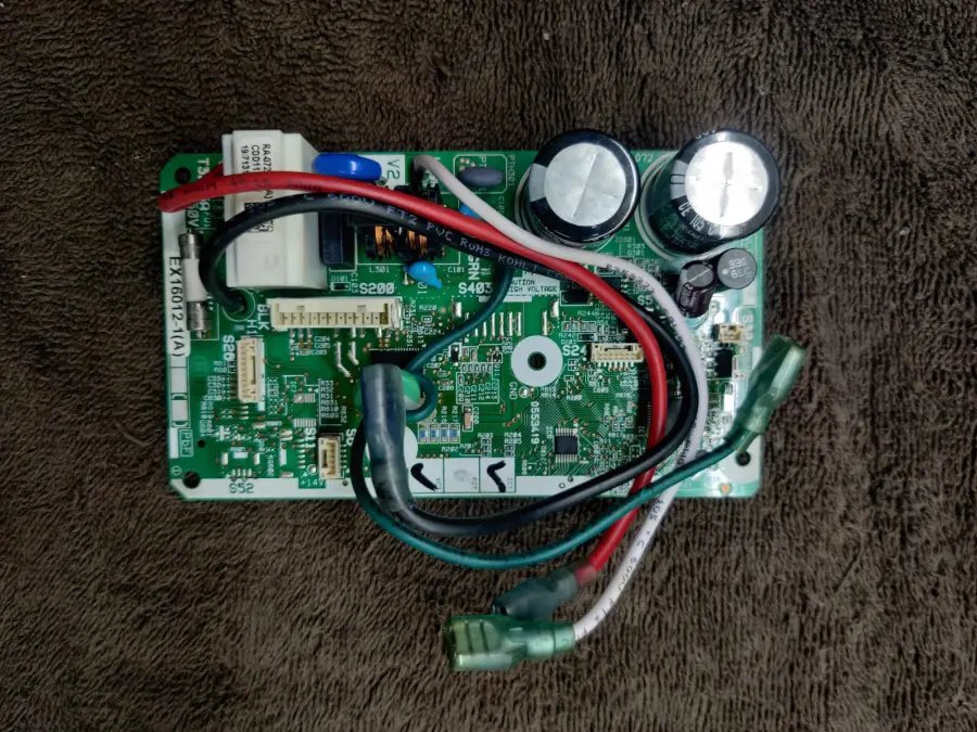 Daikin fix speed UVW motor pcb