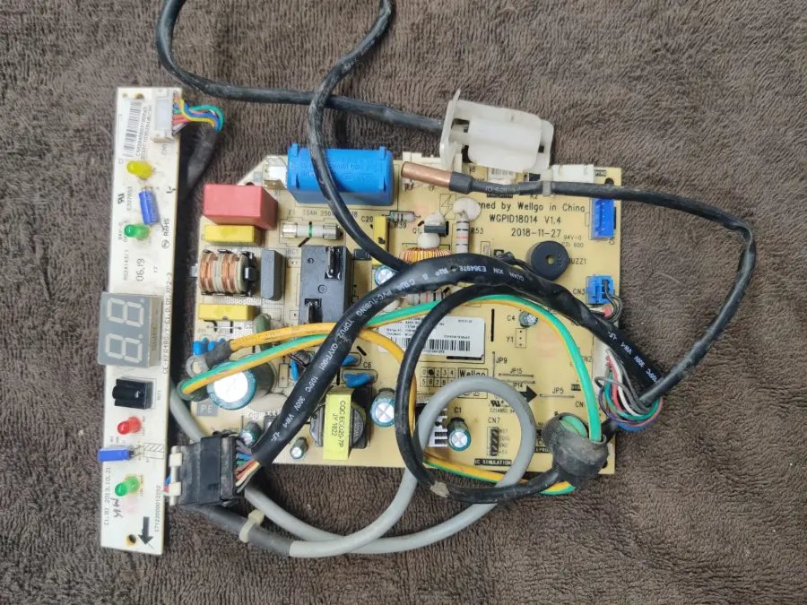 carrier inv pcb