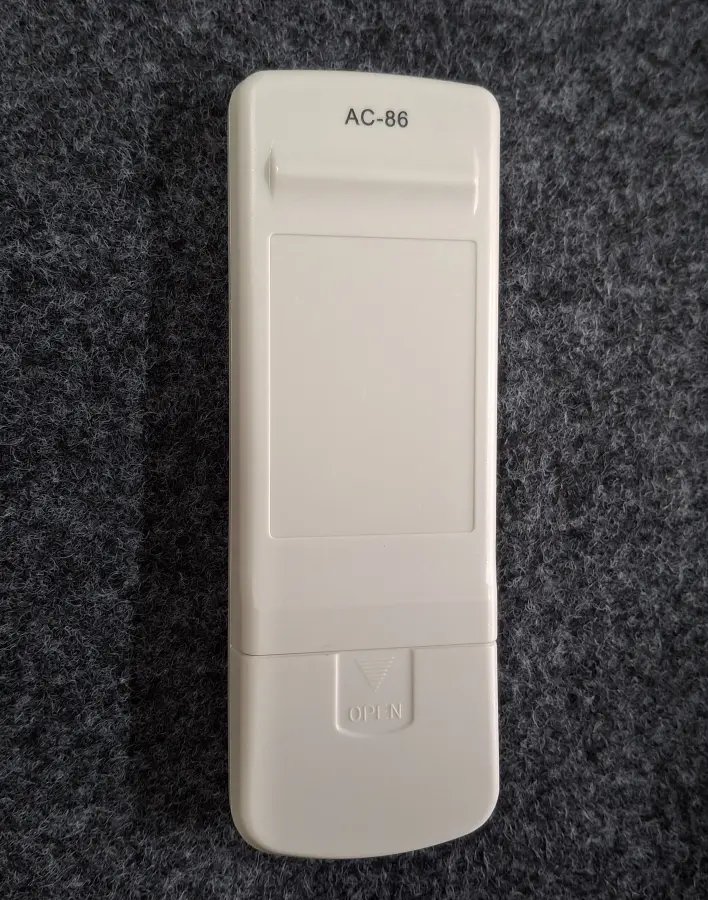 Remote 86 Y