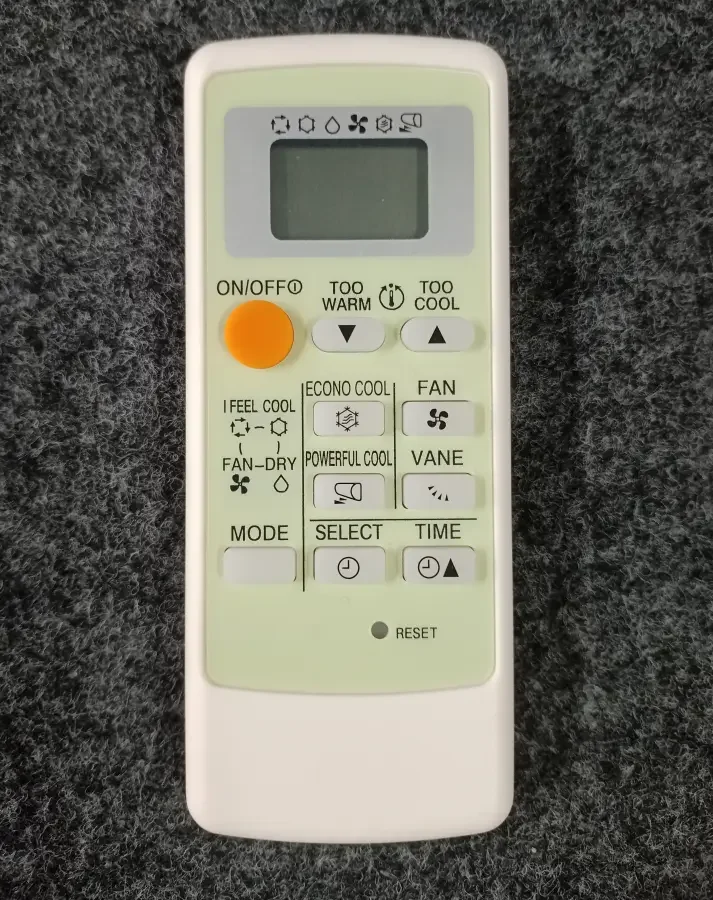 Remote 122 Y