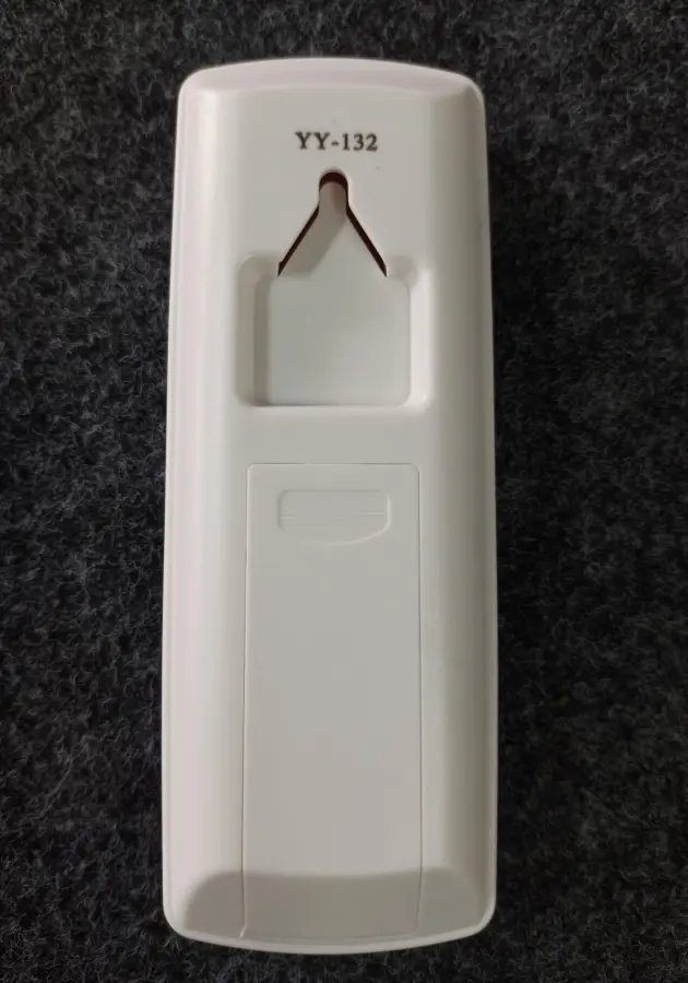 Remote 132 Y
